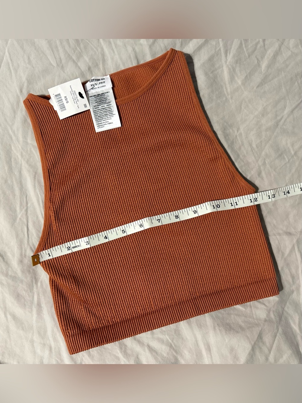 ✨Cotton On Seamless Benni High-Neck Tank✨ - Picture 3 of 5